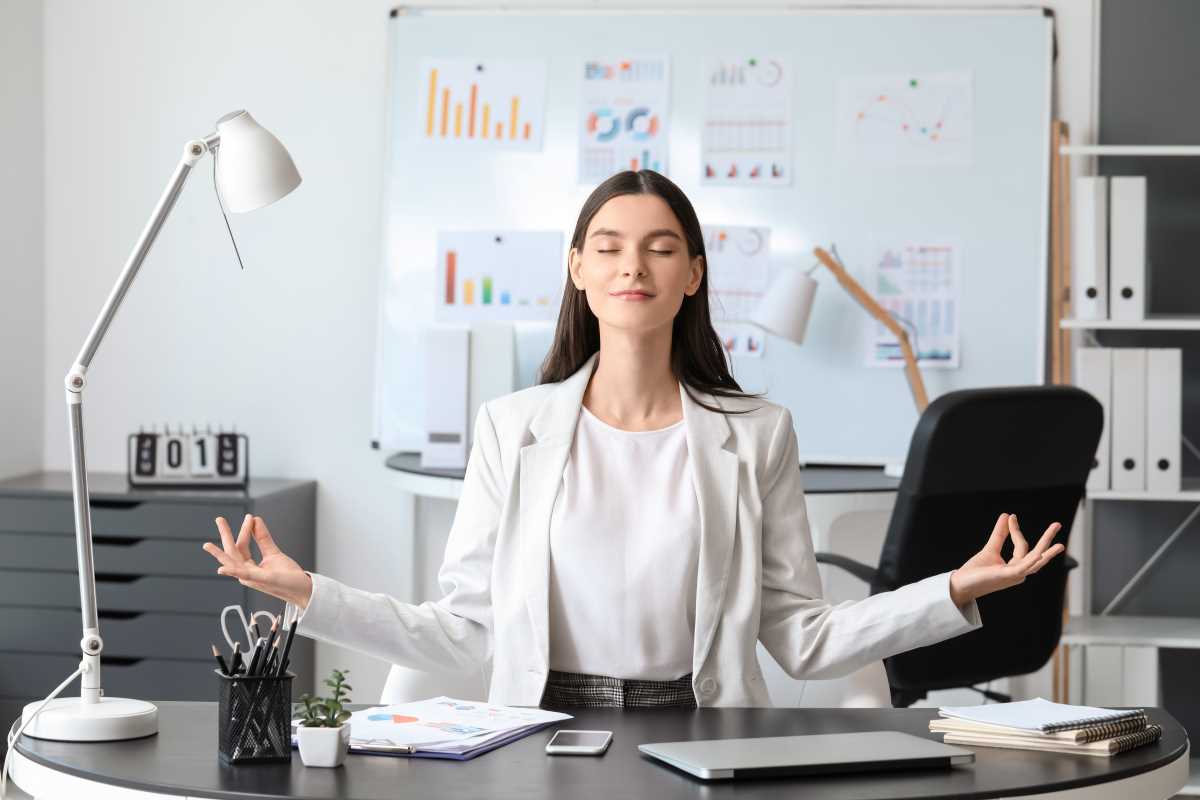 How to Build a Positive Workplace Culture